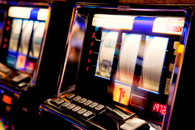 Top 10 Slots Of All Times: Features, Instant Payments, And More