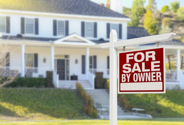 For Sale by Owner: How Cash Home Buyers Simplify the FSBO Process